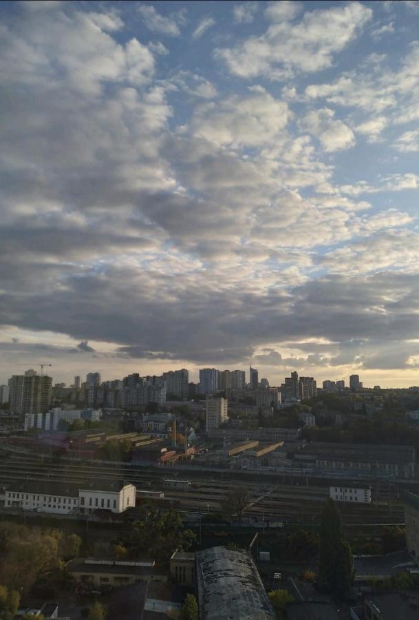 Viktory 5 B, Kyiv